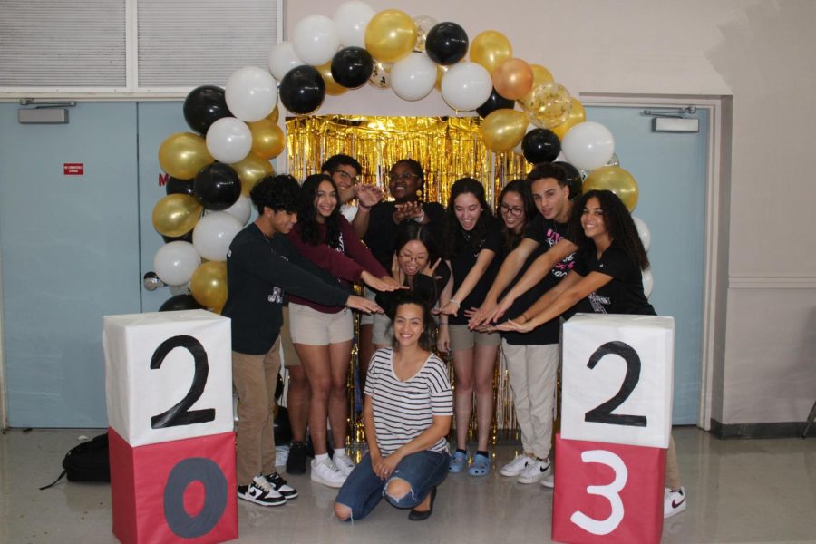Seniors glorify Class of 2023 sponsor, Ms. Taylor, at the Senior Social. Charter seniors held their first senior-exclusive event of the year, enabling them to win free and discounted rewards from yearbooks to prom tickets. 