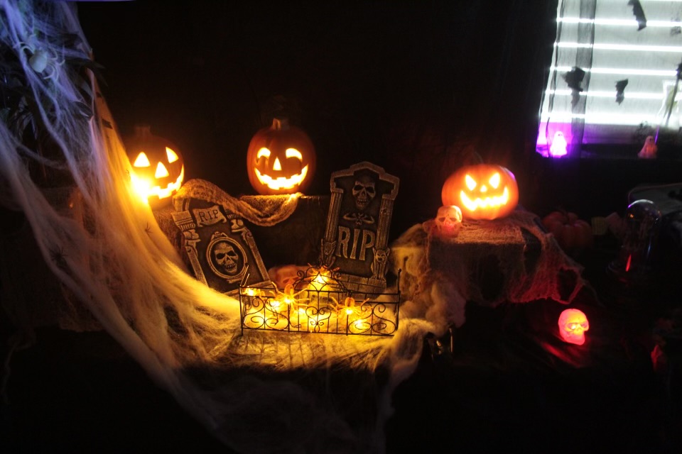 Spooky season has begun: Charter’s favorite Halloween traditions