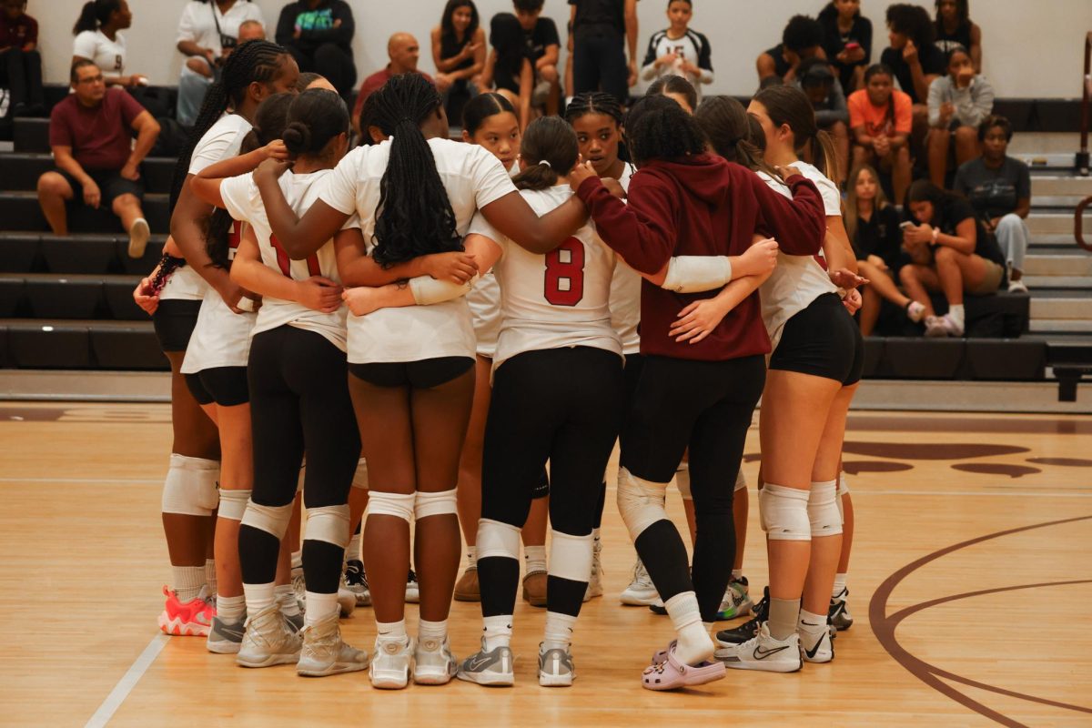 Digging Into the New Season: Lady Jags Volleyball