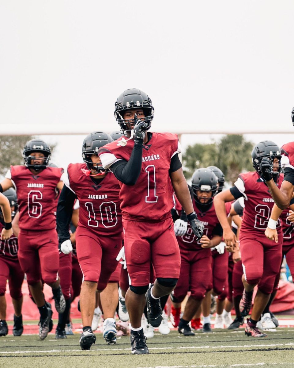 The Jag Boyz running out as they are preparing to roar into battle.