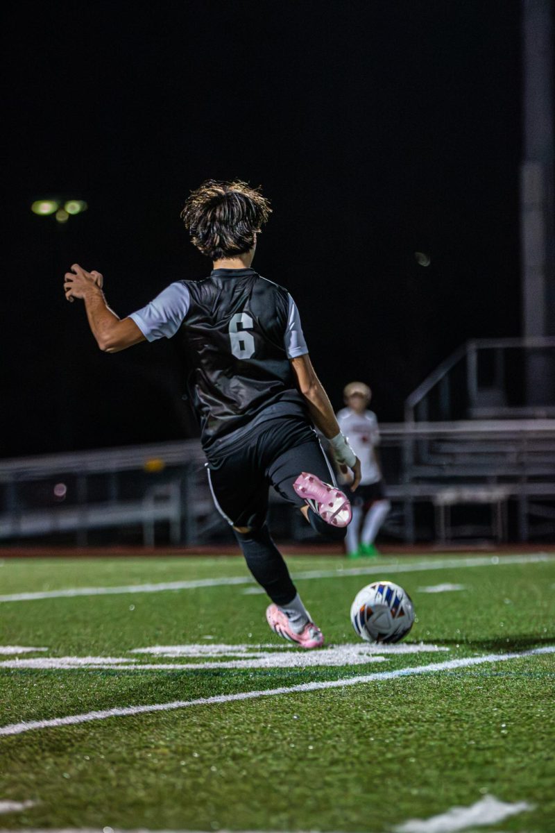 Emerson Toledo [#6] kicking off the game as he is roaring into his junior season.