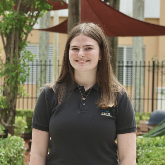 Caroline Curl, Staff Writer