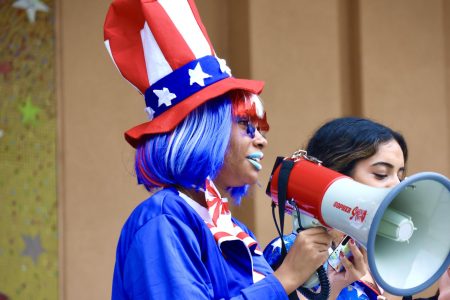 This senior went all-out with her Constitution Day look. Every piece sports the colors of the American flag, right down to her lipstick. Photo by: <a href="https://ppchsnews.com/staff_profile/evan-omana/">Evan Omana</a>